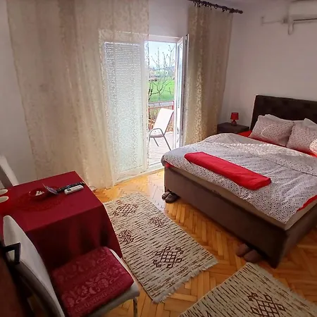 Airport Radinovic Alloggio per agriturismo Podgorica
